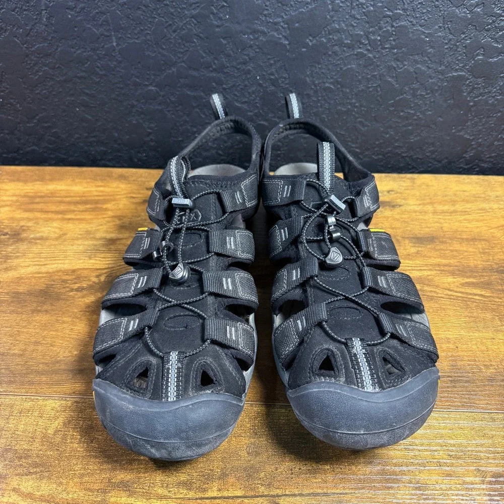 Keen Clearwater CNX 1008660 Black Synthetic Waterproof Sandals Mens 14